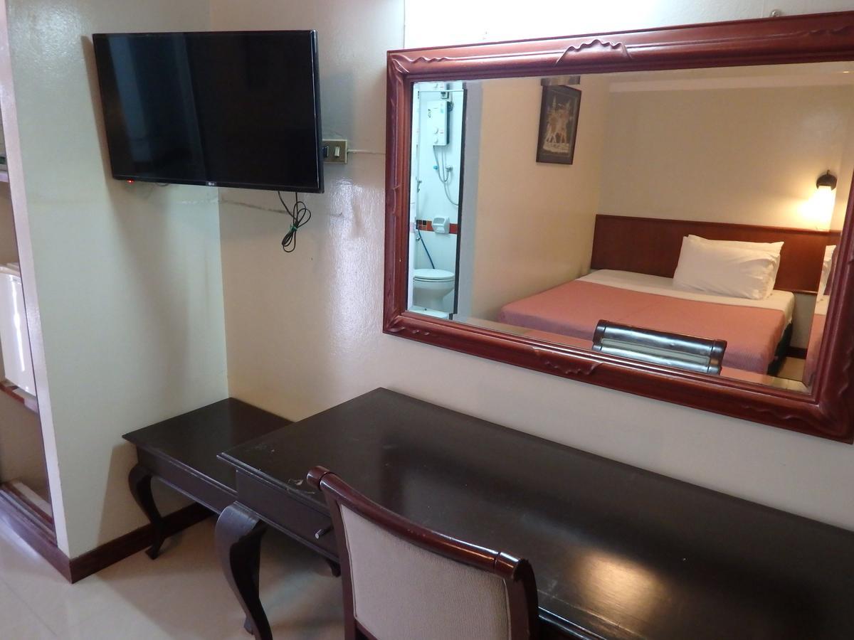 Sakol Hotel Nakhonratchasima Exterior foto